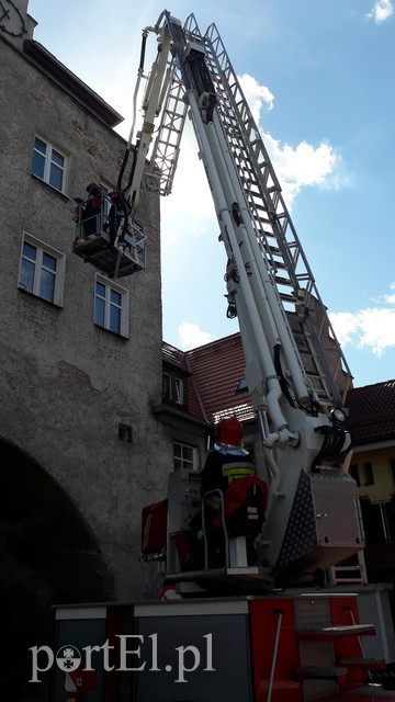 Brama się sypie zdjęcie nr 158224