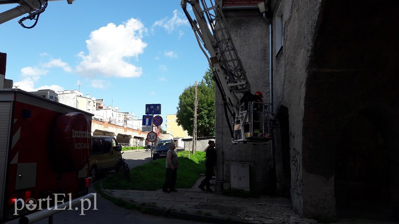 Brama się sypie zdjęcie nr 158222