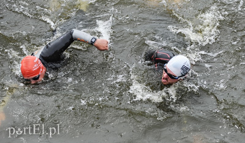  Na rzece rywalizowali pływacy zdjęcie nr 158415