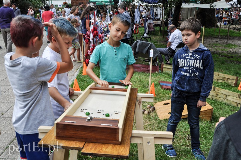 Jarmark, który odbywa się po sąsiedzku zdjęcie nr 158461