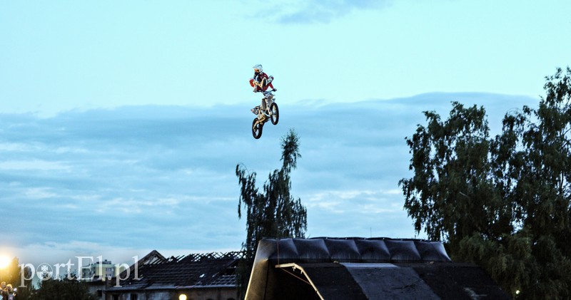 Nie czuje strachu ten, kto robi to z serca	 zdjęcie nr 158646