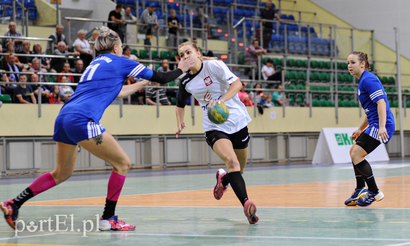 Piłkarki Startu pokonały mistrzynie zdjęcie nr 158709