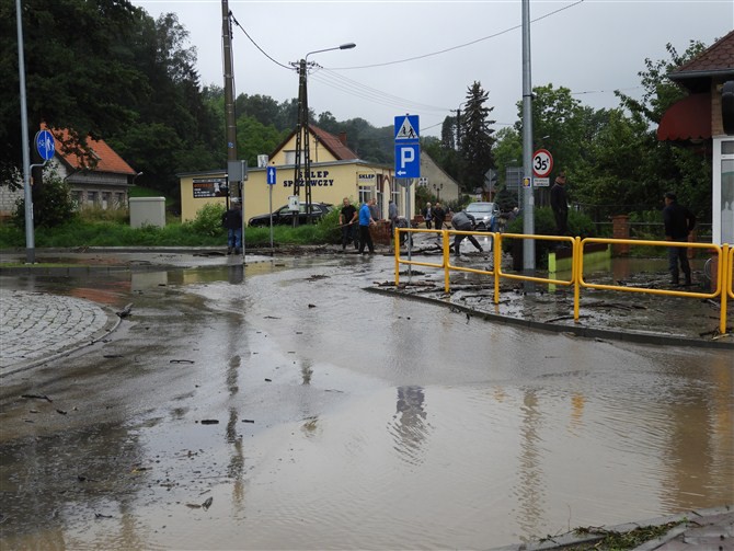 Ulewa w Suchaczu zdjęcie nr 158863