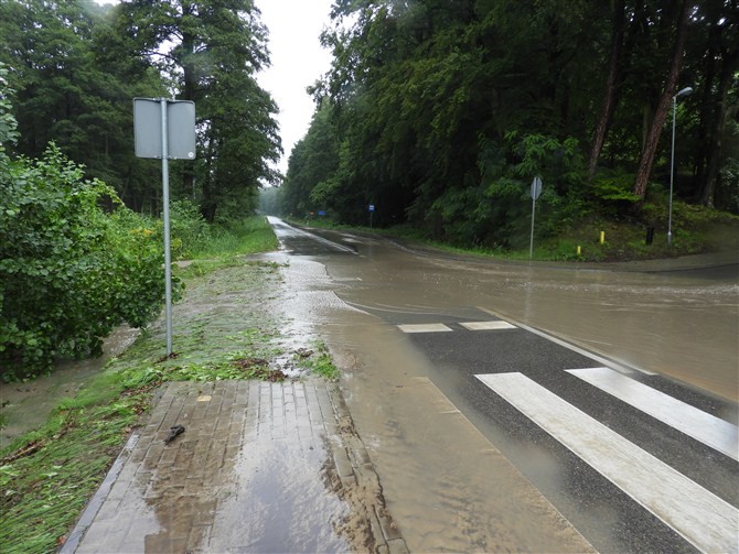 Ulewa w Suchaczu zdjęcie nr 158893