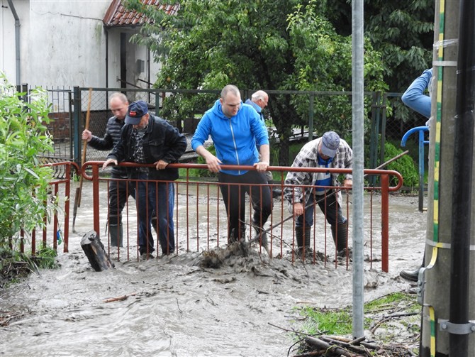 Ulewa w Suchaczu zdjęcie nr 158867