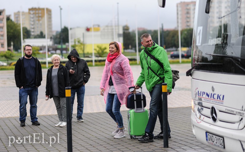 Pojechały rozmawiać o sprawach kobiet zdjęcie nr 159748