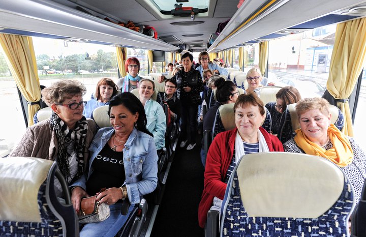 Pojechały rozmawiać o sprawach kobiet zdjęcie nr 159752