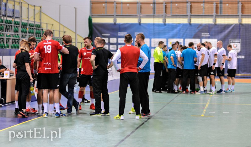 Gwardia zatrzymała Meblarzy zdjęcie nr 159981