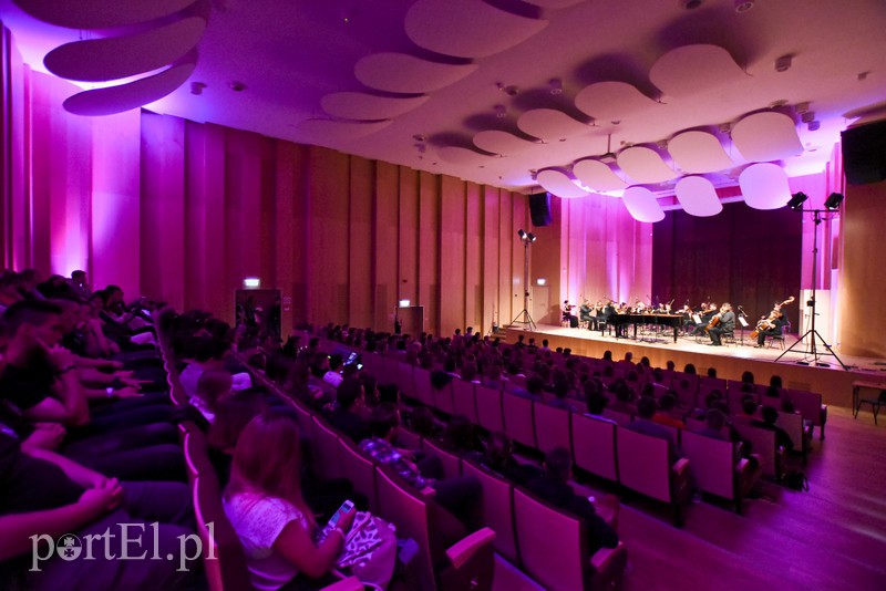 Filharmonia wciągnie maturzystów zdjęcie nr 160243