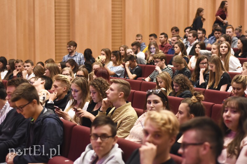 Filharmonia wciągnie maturzystów zdjęcie nr 160232