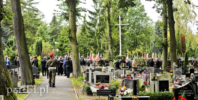 Elblążanie pamiętają o sowieckiej agresji zdjęcie nr 160683