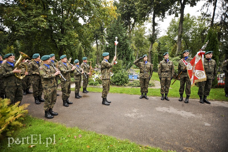 Elblążanie pamiętają o sowieckiej agresji zdjęcie nr 160658