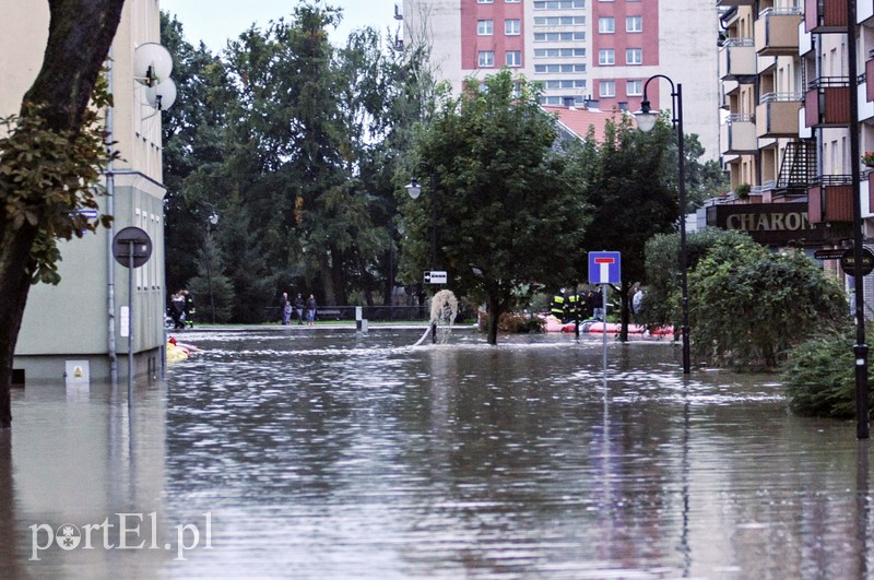 Mieszkańcy: nikt nas nie ostrzegł przed wielką wodą zdjęcie nr 160894