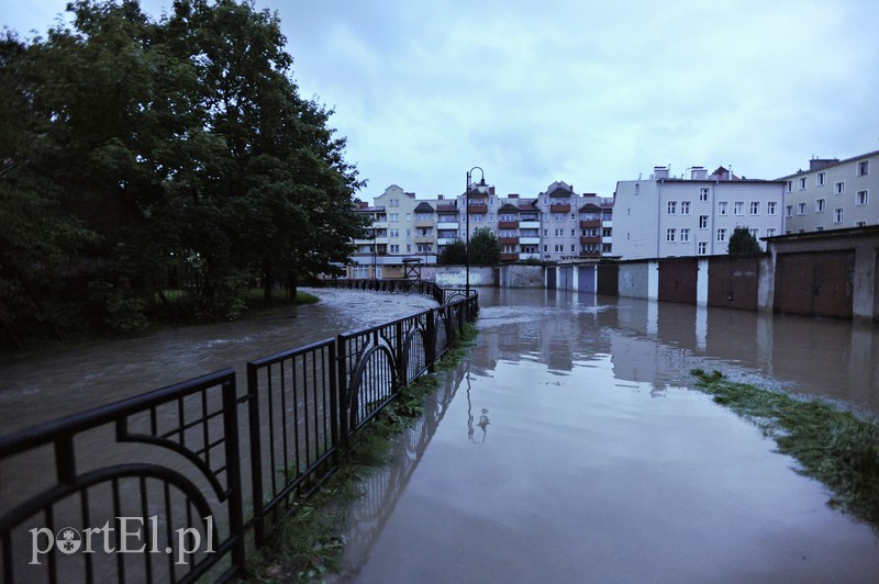 Mieszkańcy: nikt nas nie ostrzegł przed wielką wodą zdjęcie nr 160898