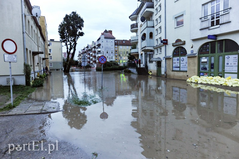 Mieszkańcy: nikt nas nie ostrzegł przed wielką wodą zdjęcie nr 160890