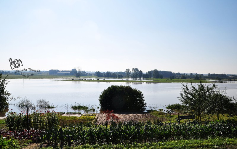 Ratowali Rzeczną przed zalaniem zdjęcie nr 160996