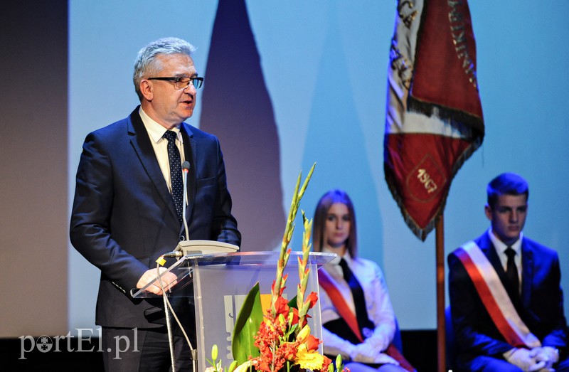  Od 70 lat uczą ekonomii zdjęcie nr 161863