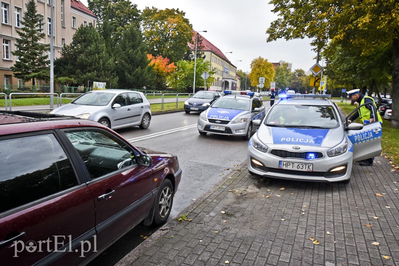 Wypadek na Mickiewicza. Rowerzysta w ciężkim stanie zdjęcie nr 162120