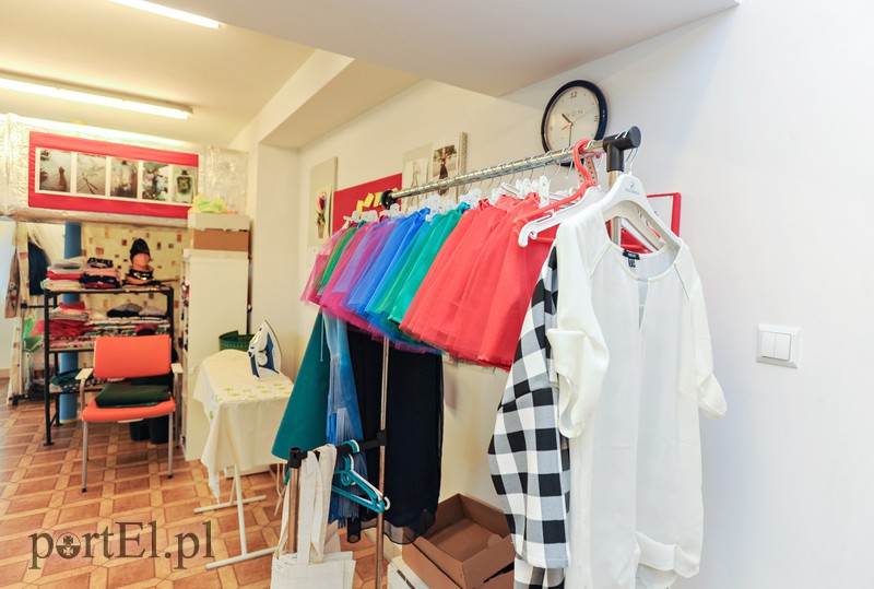 Ubiera ciało i duszę. Z miłością zdjęcie nr 162204