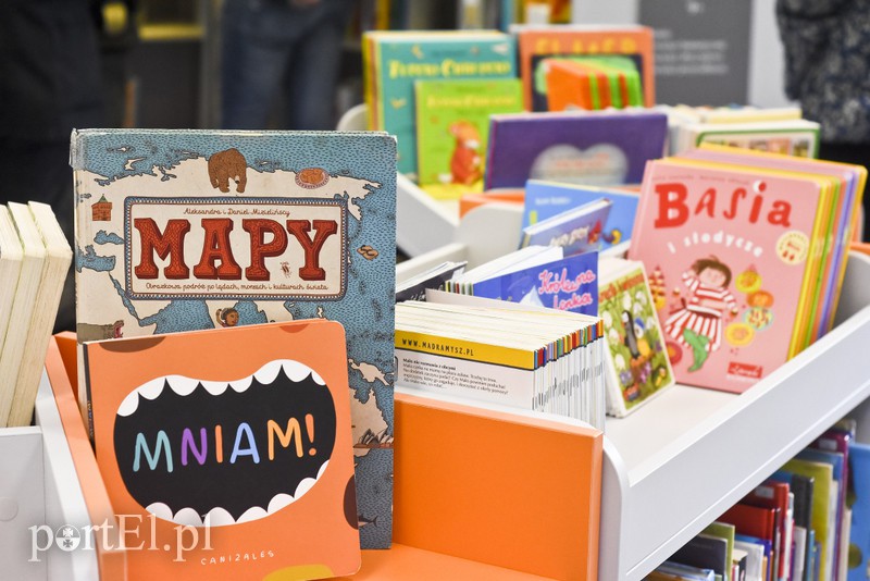 Z książką w hamaku, czyli biblioteka marzeń zdjęcie nr 162773