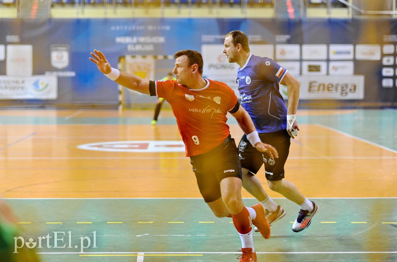 Stal rozbiła Meblarzy zdjęcie nr 162877