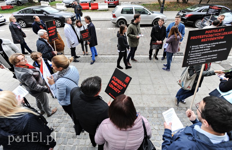 Elbląg Wyszli na ulice, bo chcą zmian