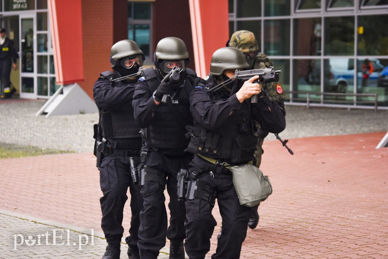 Terroryści? Jesteśmy gotowi zdjęcie nr 163000