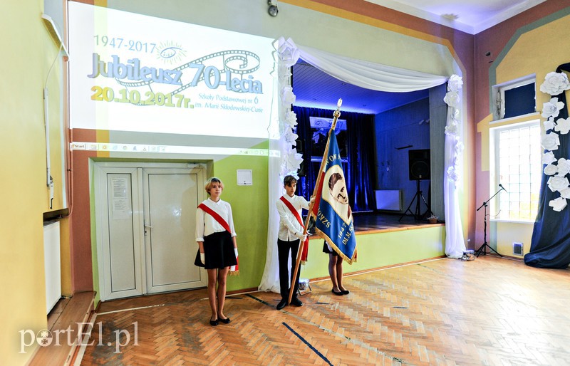 Szkoła na "szóstkę" ma urodziny zdjęcie nr 163082