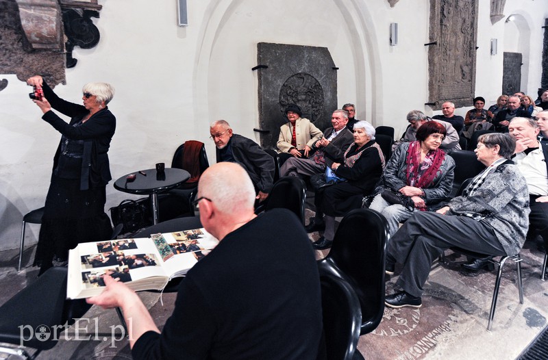 Robotnik sztuki poszukujący prawdy ostatecznej zdjęcie nr 163428