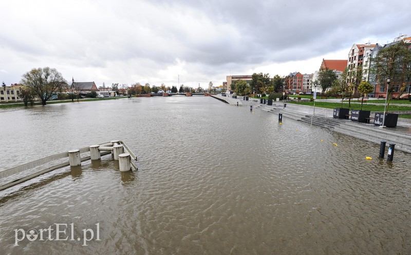 Uwaga, pogotowie przeciwpowodziowe! zdjęcie nr 163638