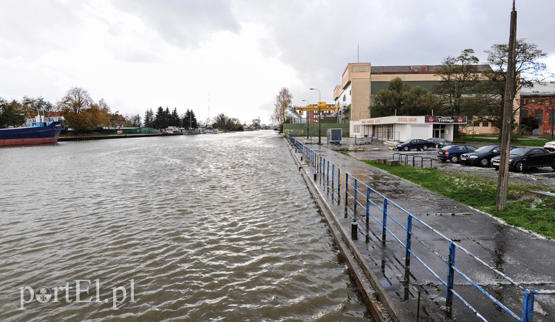 Uwaga, pogotowie przeciwpowodziowe! zdjęcie nr 163643