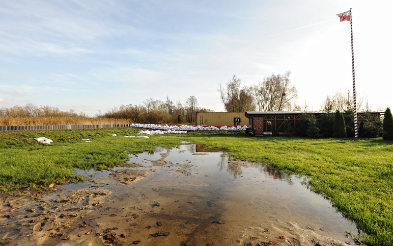 Walczą z zatorami, liczą na pogodę zdjęcie nr 163943