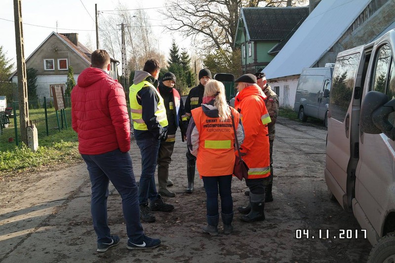 Walczą z zatorami, liczą na pogodę zdjęcie nr 163913