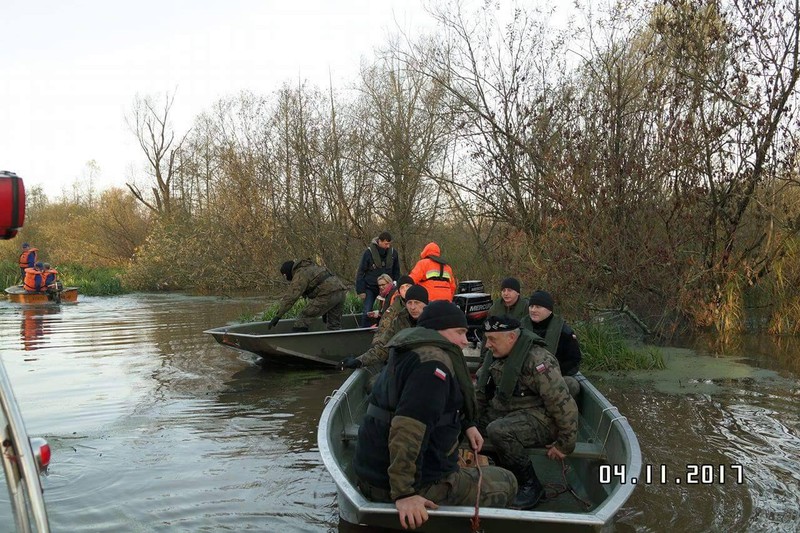 Walczą z zatorami, liczą na pogodę zdjęcie nr 163912