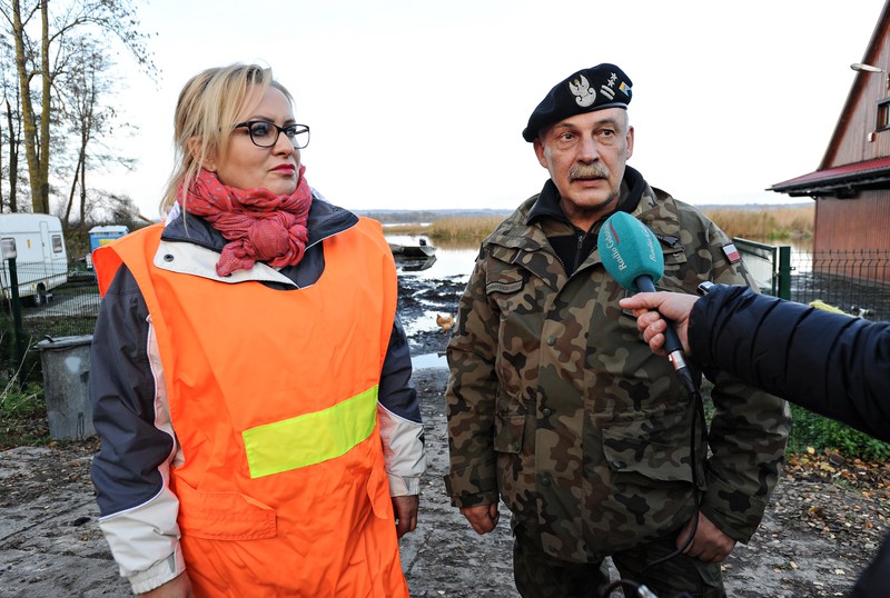 Walczą z zatorami, liczą na pogodę zdjęcie nr 163950