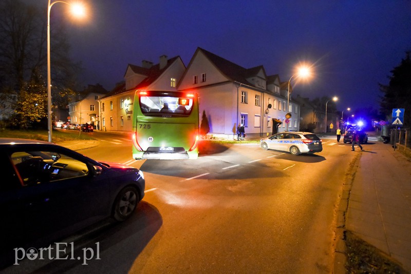 Elbląg Na ul. Orzeszkowej ford uderzył w skuter