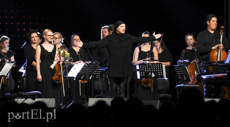 Popłynęła muzyka dla niepodległej zdjęcie nr 164300