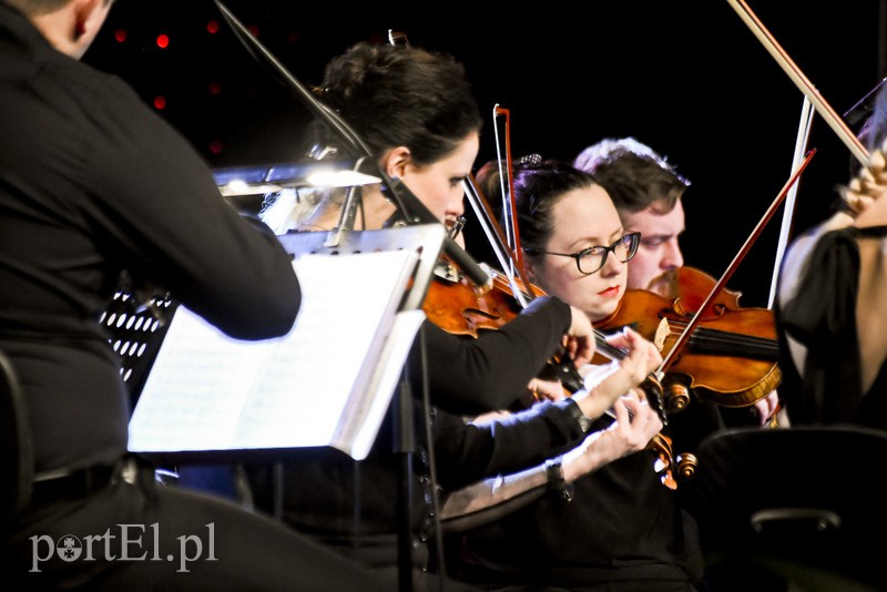 Popłynęła muzyka dla niepodległej zdjęcie nr 164281