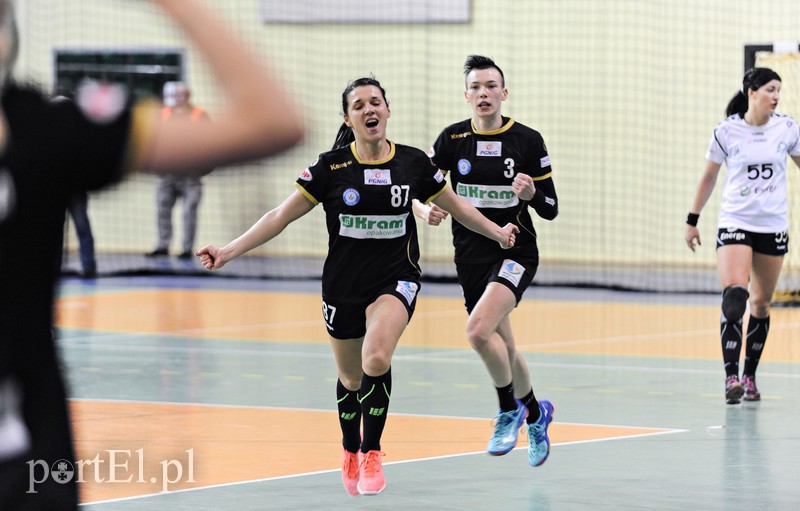 Historyczne rzuty karne w Elblągu i zwycięstwo Startu zdjęcie nr 164528