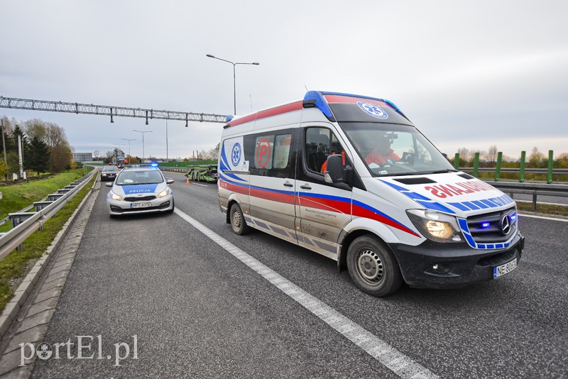 Elbląg Zderzenie daihatsu z cysterną na S7