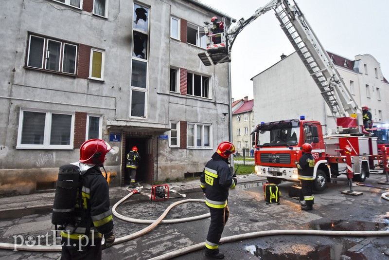 Pożar w budynku na Dolnej zdjęcie nr 164649