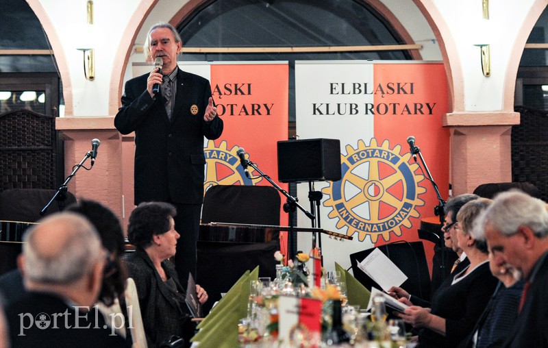 Licytują i kupują w szczytnym celu zdjęcie nr 164734