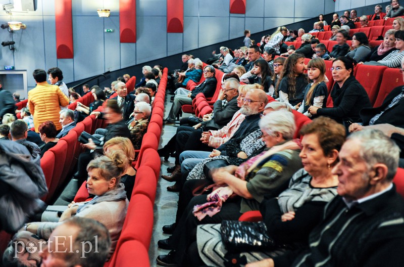 Śpiewem uczcili niepodległość zdjęcie nr 164750