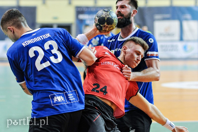 Wybrzeże gromi Meblarzy zdjęcie nr 165137