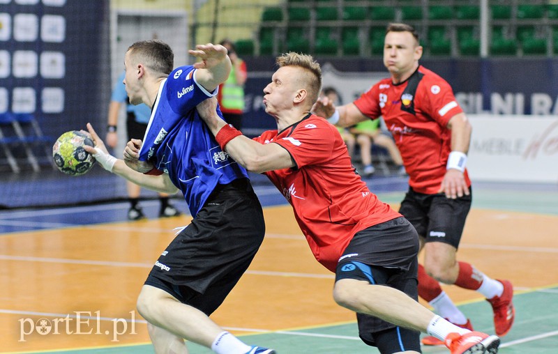 Wybrzeże gromi Meblarzy zdjęcie nr 165129