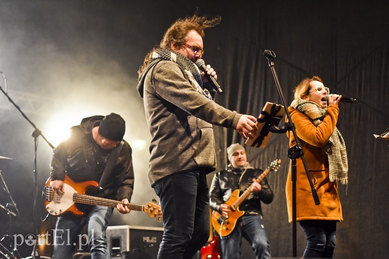 Tak Elbląg przywitał nowy 2018 rok! zdjęcie nr 166960