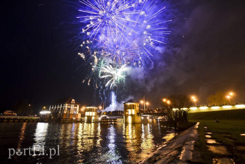 Tak Elbląg przywitał nowy 2018 rok! zdjęcie nr 166998