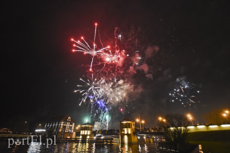 Tak Elbląg przywitał nowy 2018 rok! zdjęcie nr 166993