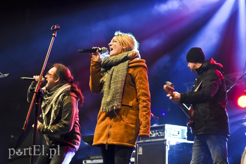 Tak Elbląg przywitał nowy 2018 rok! zdjęcie nr 166955