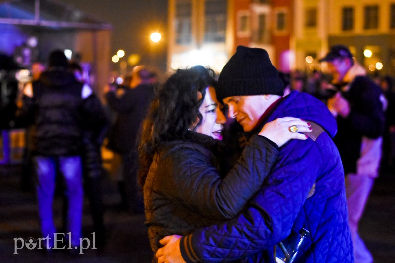 Tak Elbląg przywitał nowy 2018 rok! zdjęcie nr 166965